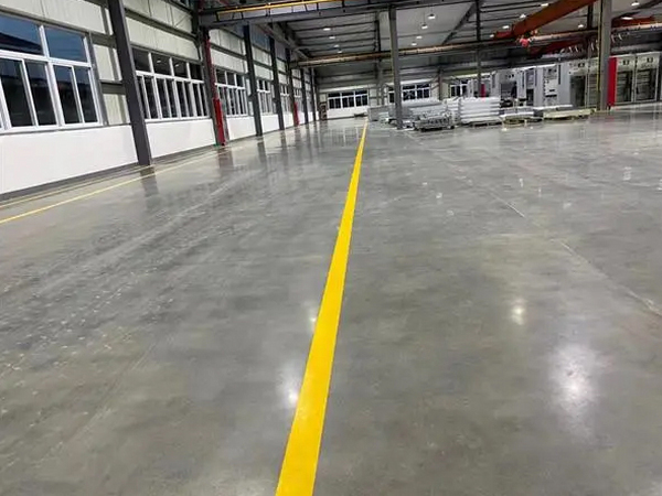 混凝土固化剂的性能特点